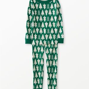 Hanna Andersson Green and Cream Tree-Print Pajama Set - size 8
